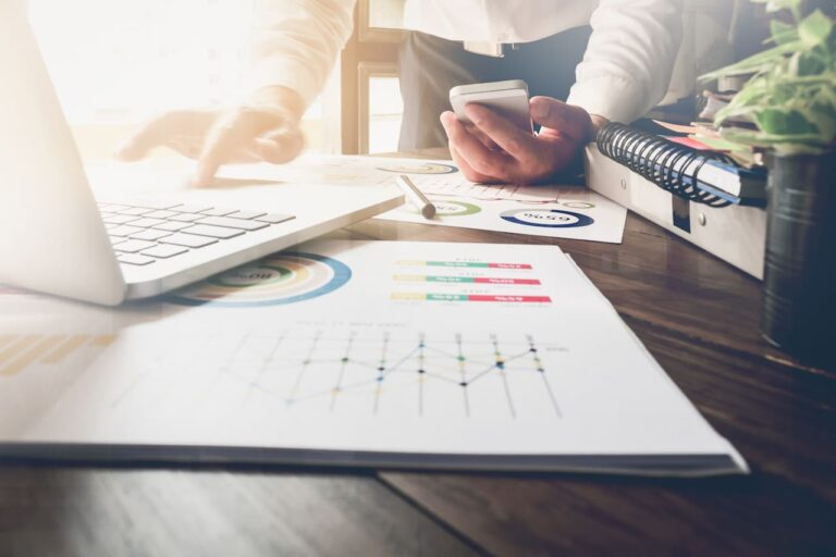 【Excel】INT関数の使い方とROUNDDOWN関数との違い