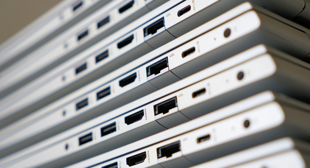 【どっちがいい？】USB-Cではなく、HDMIを選んだ理由【モニター出力】