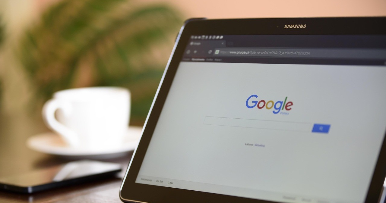 Google AI ProとGoogle Workspace Business Standardを比較【違いは？】