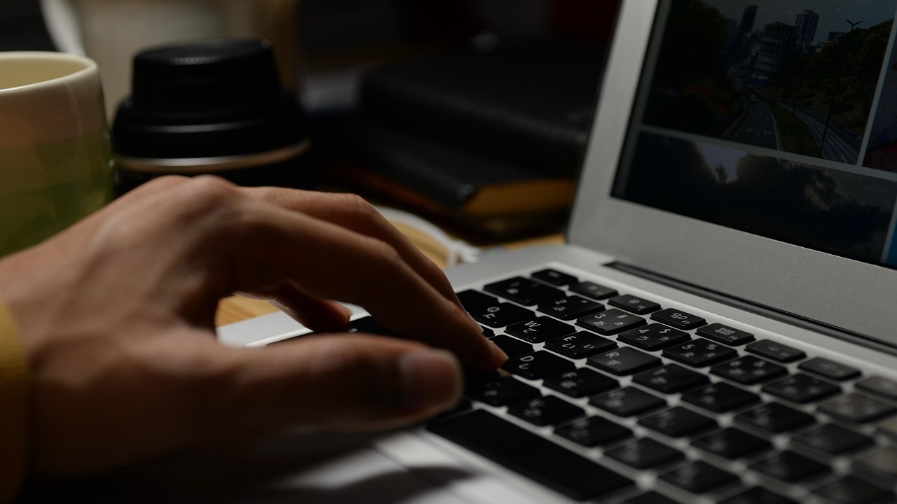 ジェスチャーに戻るなどのショートカットキーを割り当てる方法